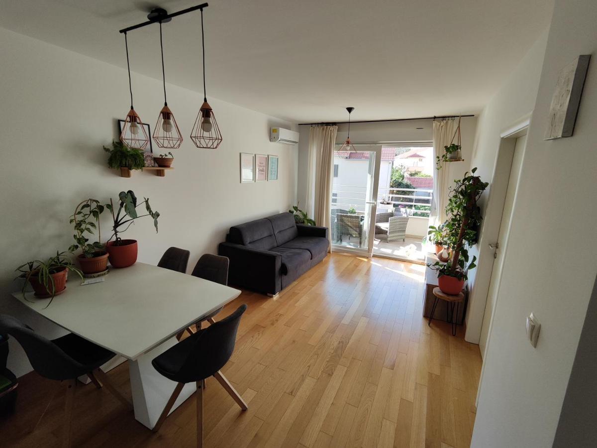 Lucy Apartment Split Eksteriør billede